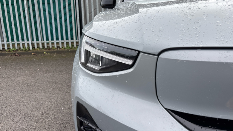 Volvo C40 175kW Recharge Plus 69kWh 5dr Auto Electric Estate